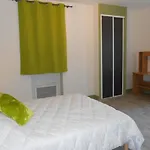 Bed and Breakfast Les D'eugenie Poyanne